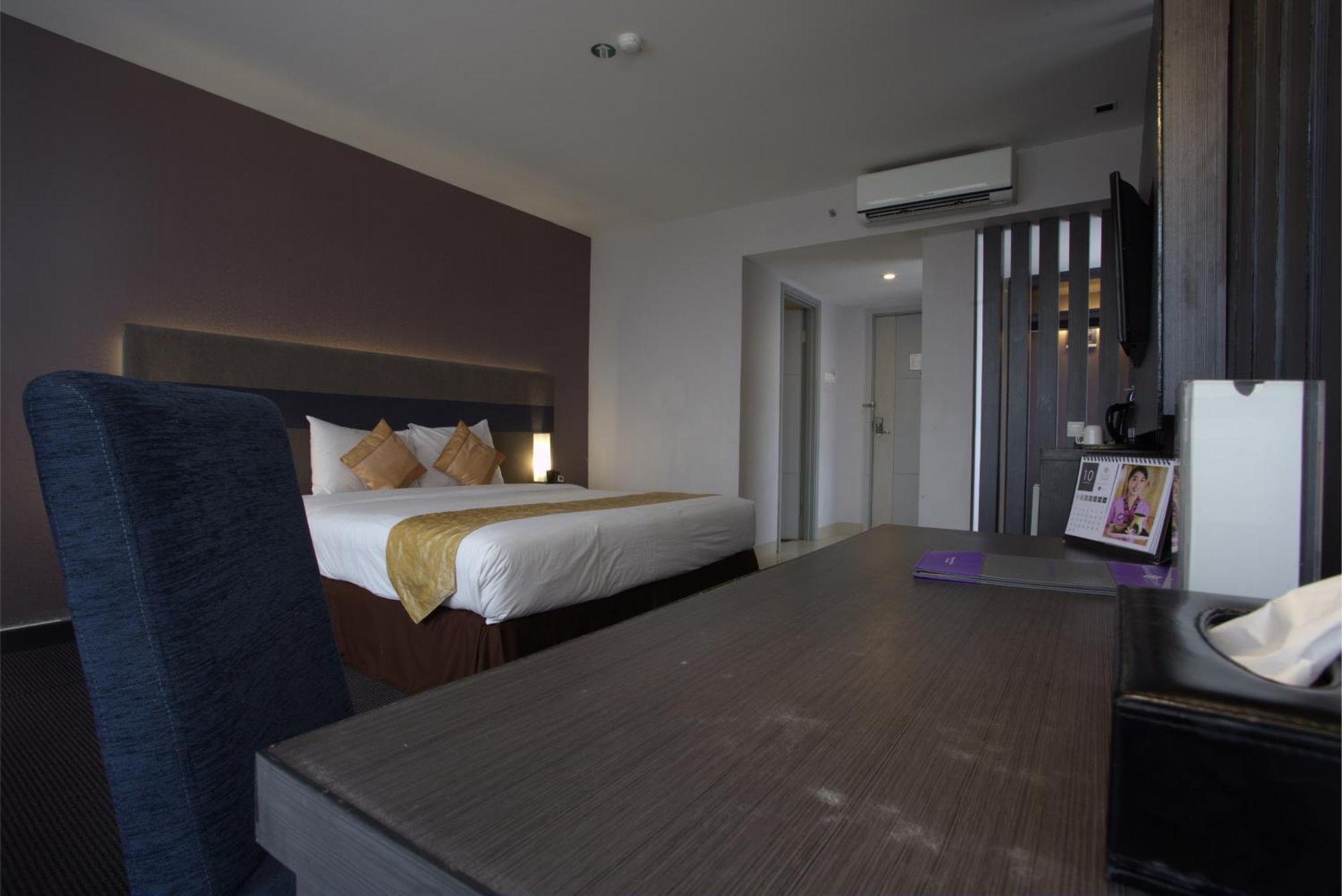 Tjokro Hotel Pekanbaru Oda fotoğraf