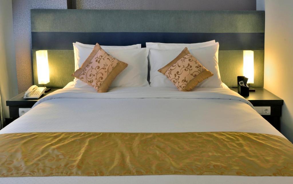 Tjokro Hotel Pekanbaru Dış mekan fotoğraf