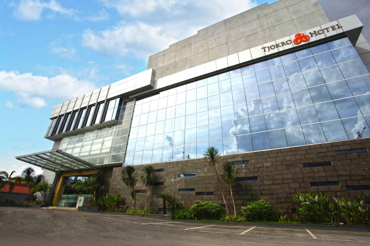 Tjokro Hotel Pekanbaru Dış mekan fotoğraf