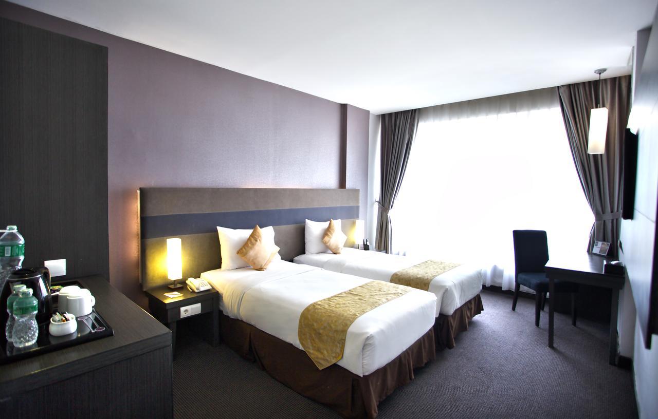 Tjokro Hotel Pekanbaru Oda fotoğraf