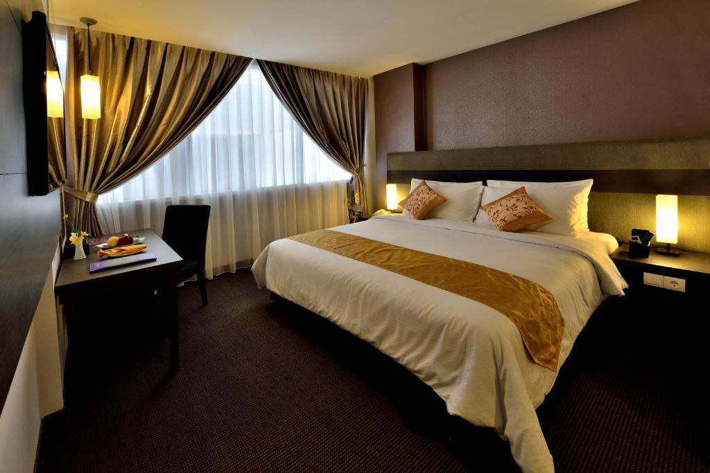 Tjokro Hotel Pekanbaru Dış mekan fotoğraf