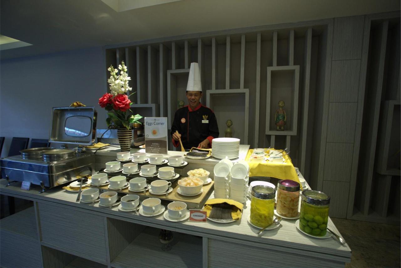 Tjokro Hotel Pekanbaru Oda fotoğraf